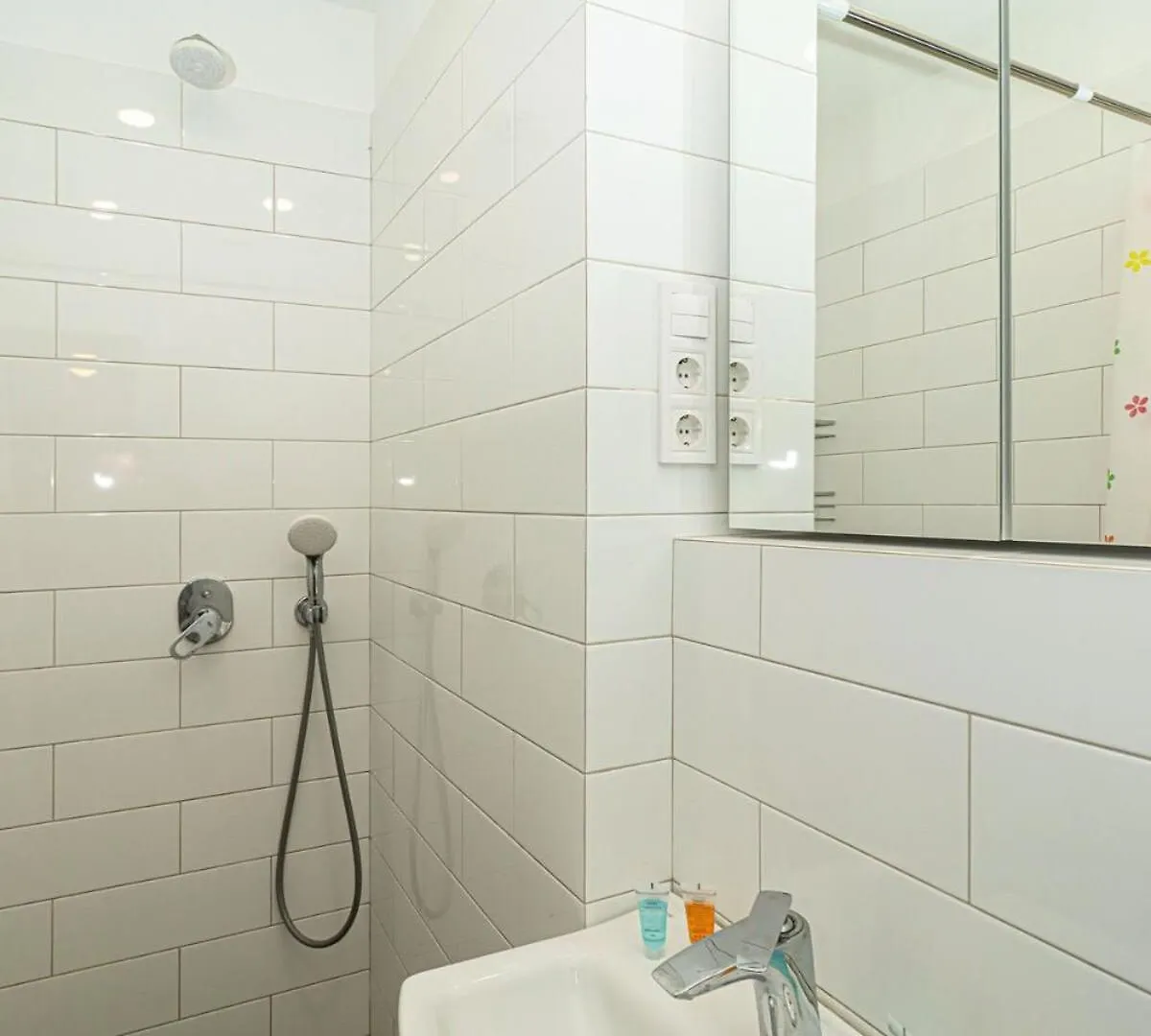 펜션 Stylish Apartment In Old-Tbilisi- By Wehost 조지아